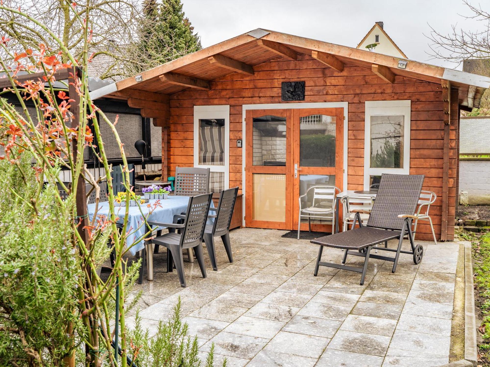Truth Fuer 5 - King Size Betten, Kamin, Garten, Xxl Couch, Smart-Tv Dortmund Exterior photo